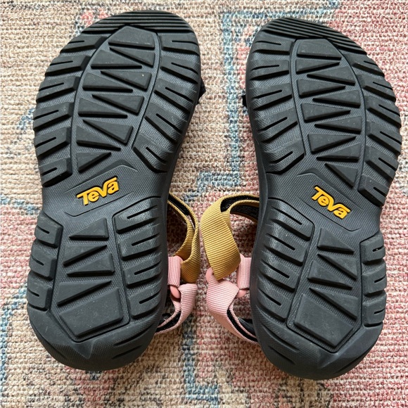 Teva Women's Hurricane Xlt2 Sandal size 9 - Picture 4 of 4